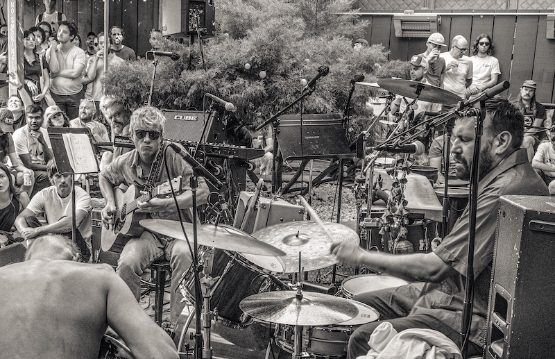 Steve Gunn and Ryan Sawyer, photo by Taylor Sesselman. 